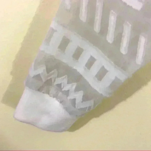 BCBGMaxAzria Creme Aztec Sheer Full Zip Cropped Bomber Jacket Size XXS - Picture 16 of 16